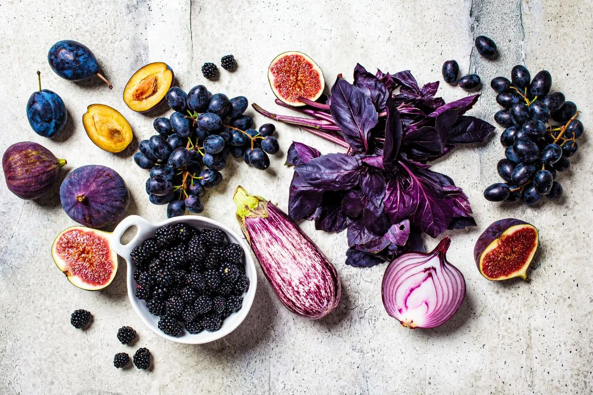 fruit-violet-rond-decouvrez-les-aspects-cles