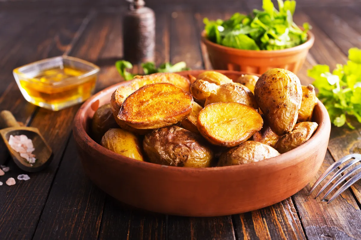 recette-facile-de-pommes-de-terre-grenaille-roties-au-four